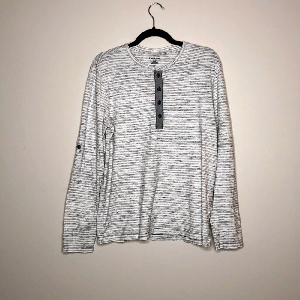 💍 Express Henley Size Medium